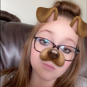 Meet your Posher, Amara